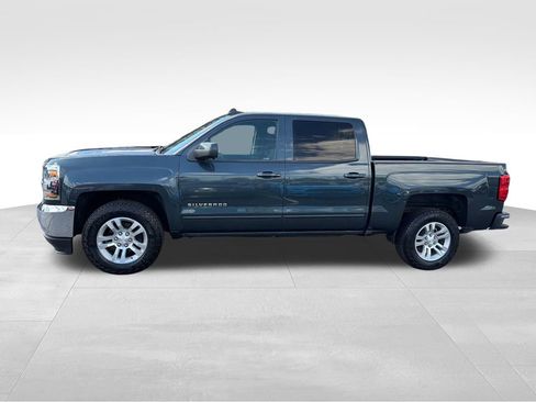 Used 2017 Chevrolet Silverado 1500 LT RWD image 2