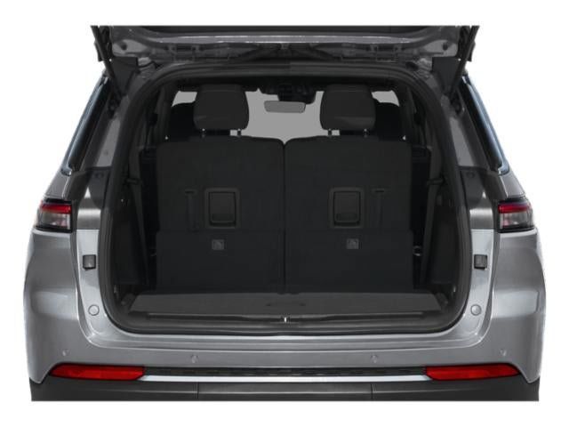 New 2027 Jeep Grand Cherokee L 2WD image 10
