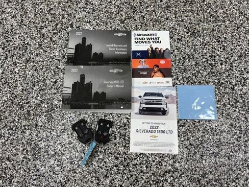 Used 2022 Chevrolet Silverado 1500 RST image 23