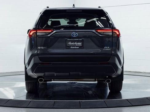 Used 2024 Toyota RAV4 XLE image 7