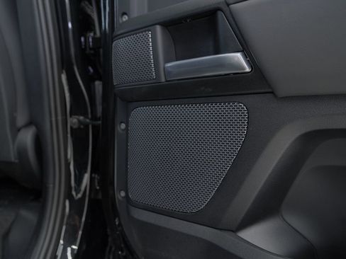 Used 2023 Land Rover Defender 110 V8 image 50