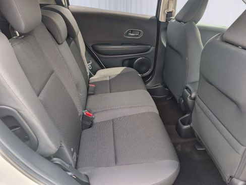 Certified 2022 Honda HR-V EX image 11
