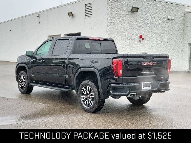 Used 2024 GMC Sierra 1500 AT4 w/ Technology Package AWD/4WD image 3