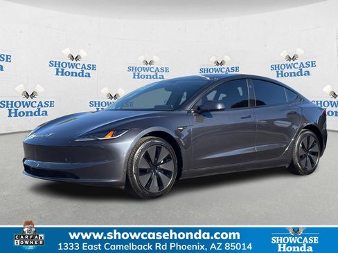 Used 2025 Tesla Model 3 image 1