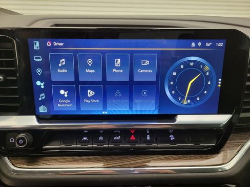 Used 2024 Chevrolet Silverado 1500 LT Trail Boss w/ Protection Package image 10