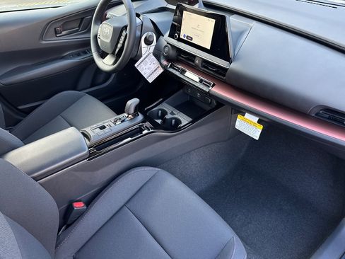 New 2026 Toyota Prius Plug-In Hybrid image 18