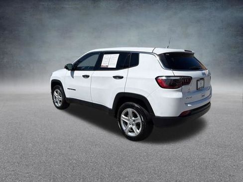 Used 2024 Jeep Compass Sport AWD/4WD image 11
