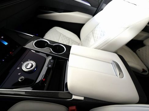 Used 2026 Cadillac Escalade V image 43