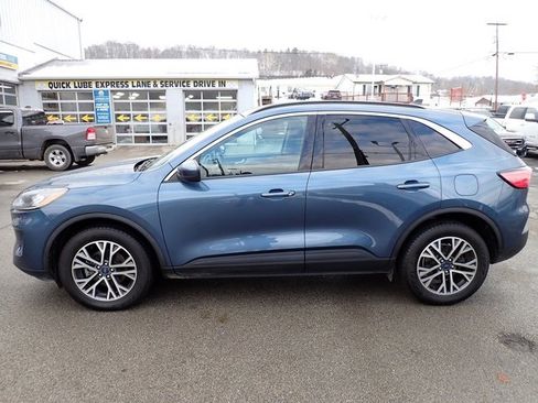 Used 2020 Ford Escape SEL image 2