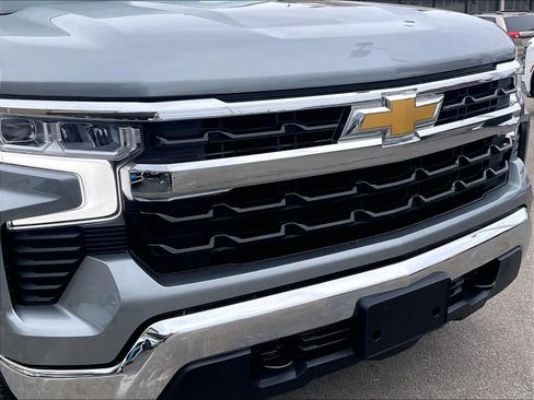 Used 2023 Chevrolet Silverado 1500 LT image 31