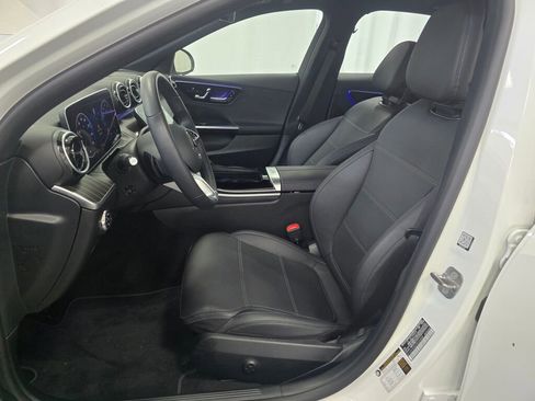 Used 2025 Mercedes-Benz C 300 4MATIC Sedan image 13