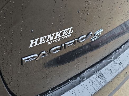 New 2026 Chrysler Pacifica Select w/ S Appearance Package image 23