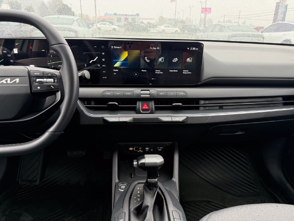 Certified 2025 Kia K4 EX FWD image 24