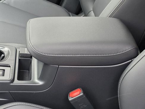 New 2026 Subaru Outback Limited image 10