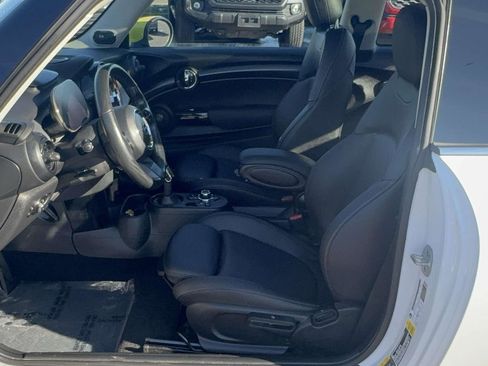 Used 2024 MINI Cooper SE image 15