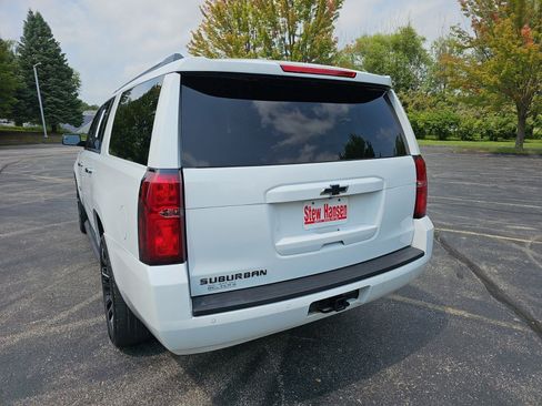 Used 2018 Chevrolet Suburban LS AWD/4WD image 3