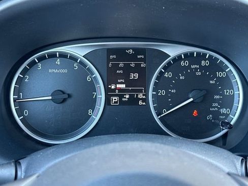 New 2025 Nissan Kicks Play S image 17