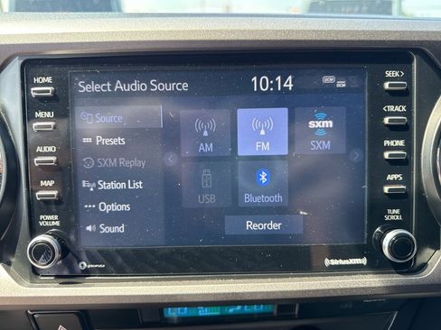 Used 2023 Toyota Tacoma TRD Off-Road image 33