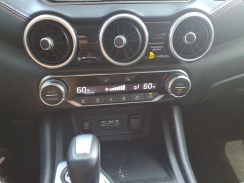 Used 2024 Nissan Sentra SR FWD image 20