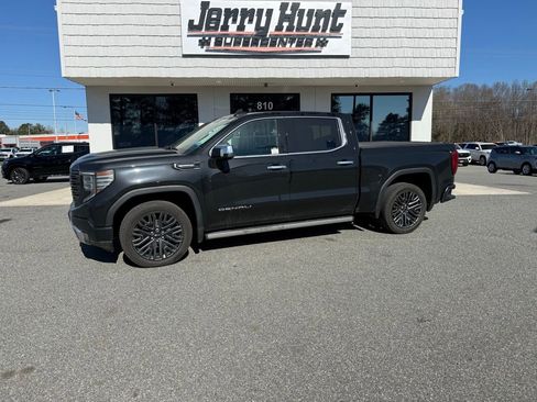 Used 2022 GMC Sierra 1500 Denali Ultimate image 1