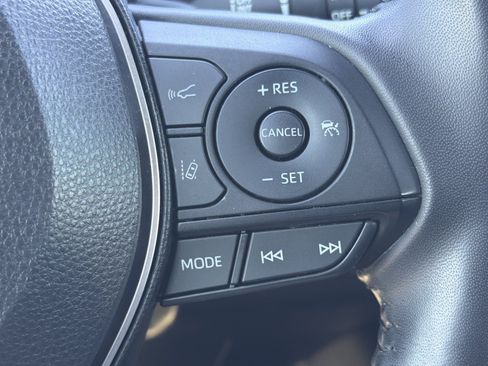 Used 2022 Toyota Corolla SE FWD image 28