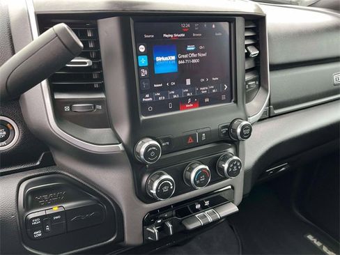 Used 2024 RAM 3500 Big Horn image 32