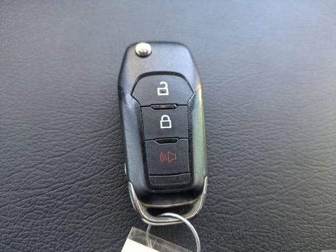 Used 2018 Ford F250 XLT image 26