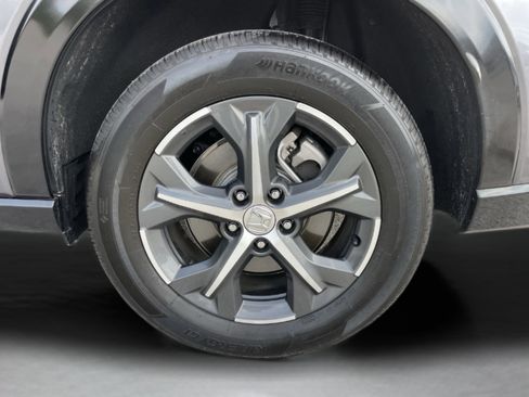 Certified 2025 Honda HR-V EX-L image 33