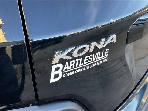 Used 2019 Hyundai Kona SEL AWD/4WD image 14