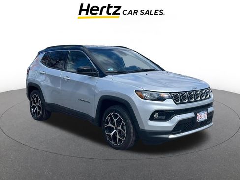 Used 2025 Jeep Compass Limited image 1