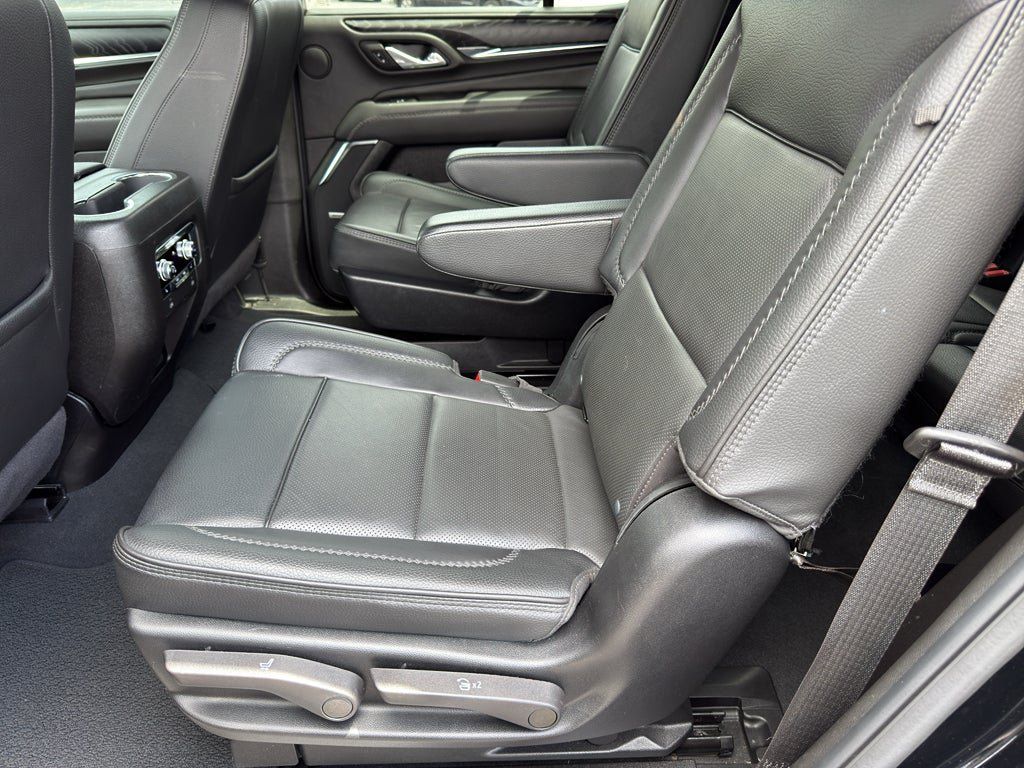 Used 2024 GMC Yukon Denali AWD/4WD image 22