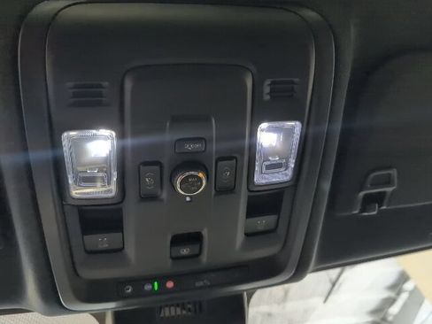 Used 2025 Chevrolet Tahoe RST w/ Comfort Package AWD/4WD image 16
