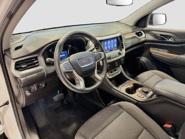 Certified 2023 GMC Acadia SLE w/ Driver Convenience Package AWD/4WD image 9