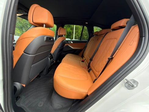 New 2026 BMW X5 sDrive40i w/ Climate Comfort Package RWD image 23