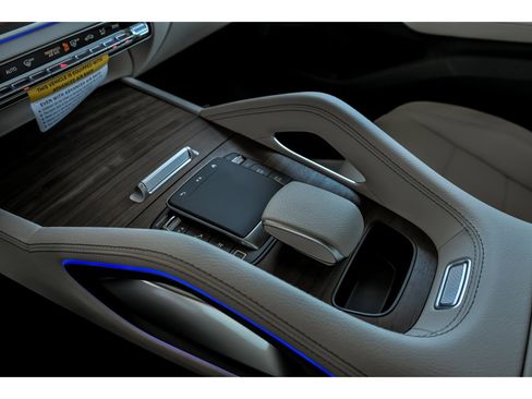 New 2026 Mercedes-Benz GLE 350 4MATIC image 17