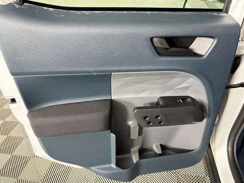 Used 2022 Ford Maverick XL image 24