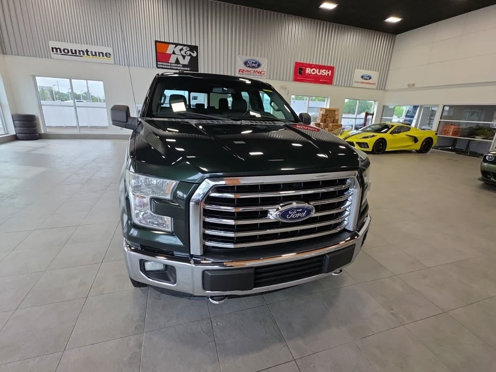Used 2016 Ford F150 XLT w/ Equipment Group 302A Luxury AWD/4WD image 3