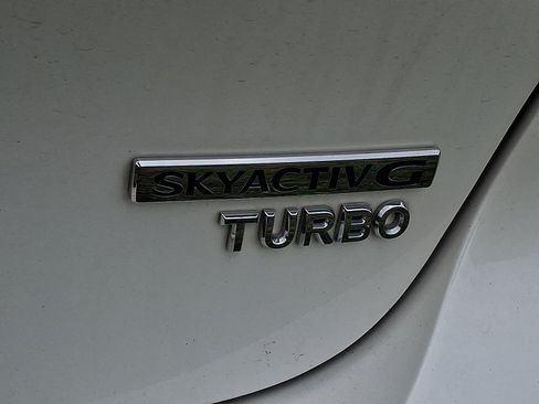 Used 2024 MAZDA MAZDA3 Hatchback w/Premium Plus Pkg AWD/4WD image 6