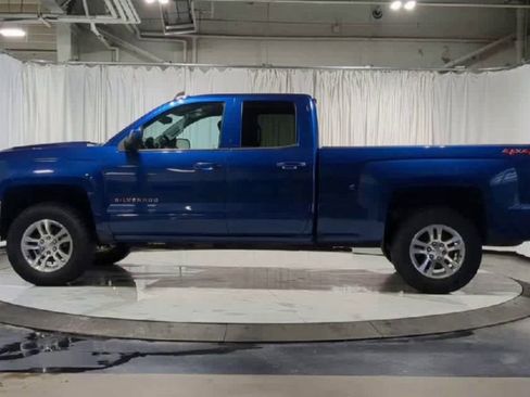 Used 2019 Chevrolet Silverado 1500 LT w/ All Star Edition image 6