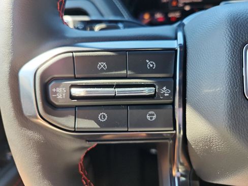 New 2025 GMC Yukon AT4 Ultimate w/ LPO, Floor Liner Package image 20