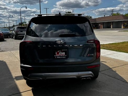 Used 2020 Kia Telluride S w/ S 8 Passenger Seating Package FWD image 8