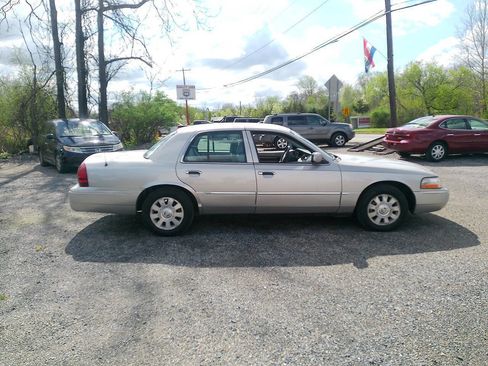Used 2005 Mercury Grand Marquis LS image 9