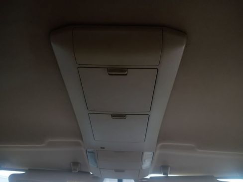 Used 2012 Toyota Tundra 2WD CrewMax w/ SR5 Pkg image 7