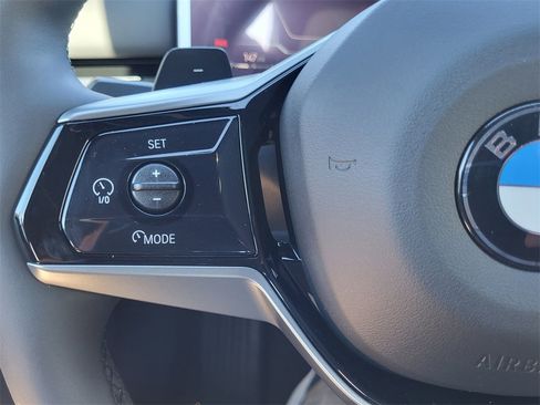 New 2026 BMW 530i xDrive w/ Convenience Package image 29