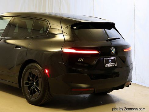 Certified 2023 BMW iX xDrive50 w/ Premium Package image 8