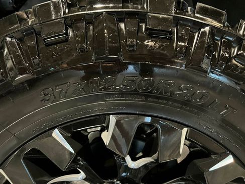 Used 2014 Jeep Wrangler Unlimited Rubicon w/ Max Tow Package image 11