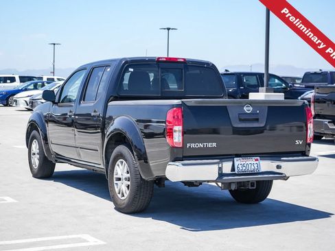 Used 2018 Nissan Frontier SV w/ Value Truck Package RWD image 8