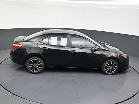 Used 2018 Toyota Corolla LE image 18