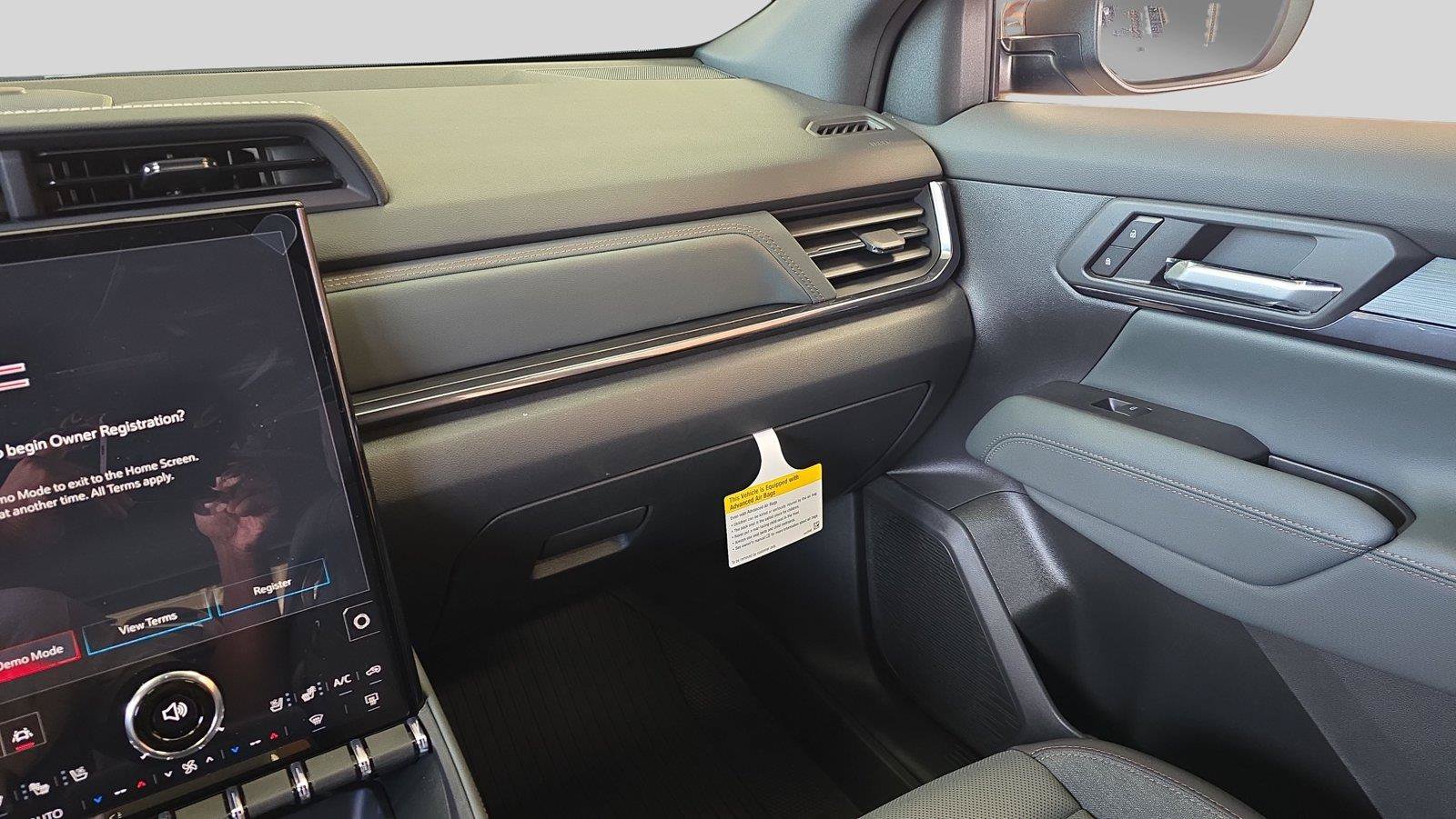 New 2027 GMC Terrain AT4 w/ Convenience Package III AWD/4WD image 26