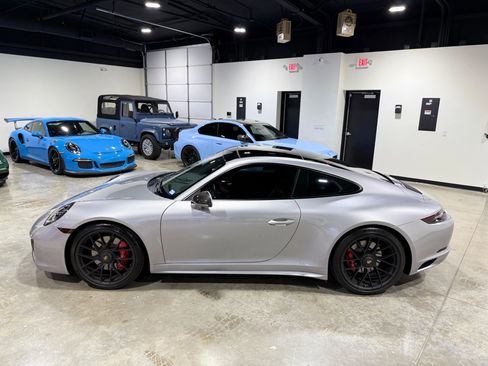 Used 2019 Porsche 911 Carrera 4 GTS AWD/4WD image 32